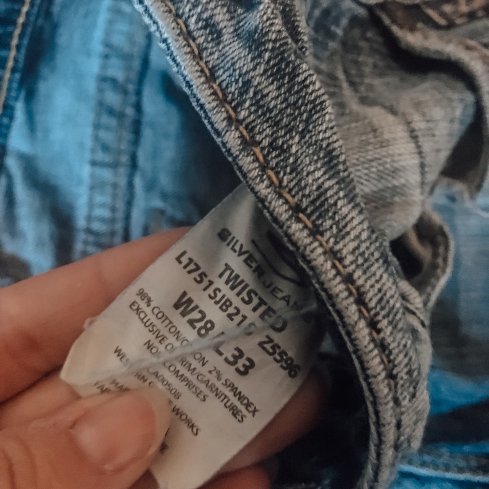 Silver jeans size 28 - Picture 4 of 6